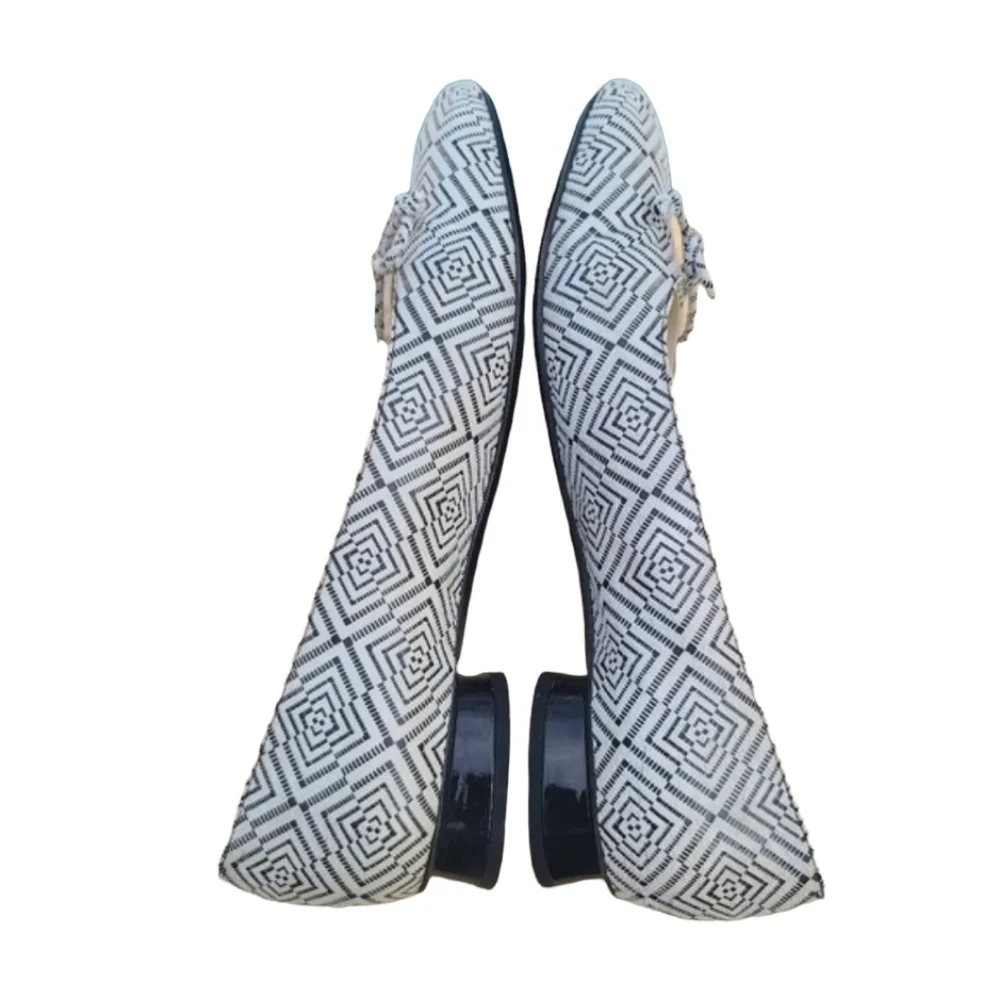 STUART WEITZMAN Leather Ballet Flats 8 Geometric Bows Stone Suede Rare